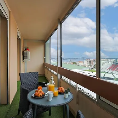 Saint Mathieu 5 Minutes Du Port Et Gare Wifi 10minutes Apartamento *